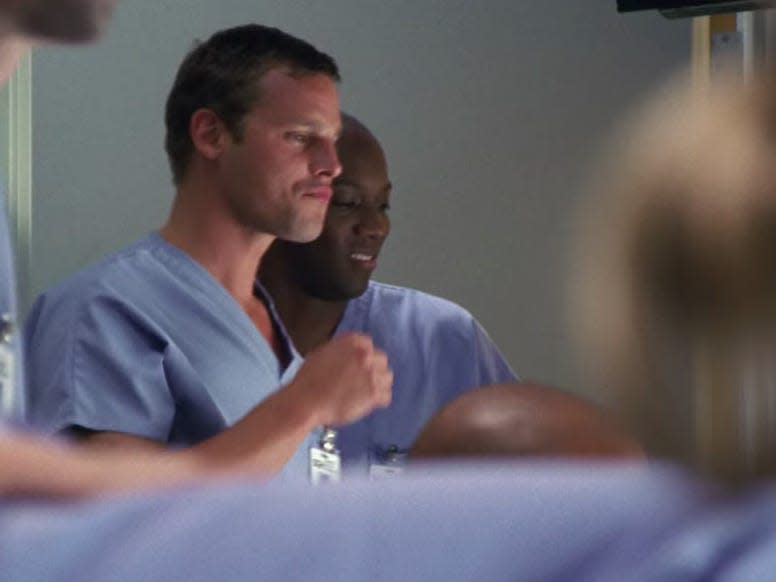 Justin Chambers as Alex Karev on Greys Anatomy in blue scrubs