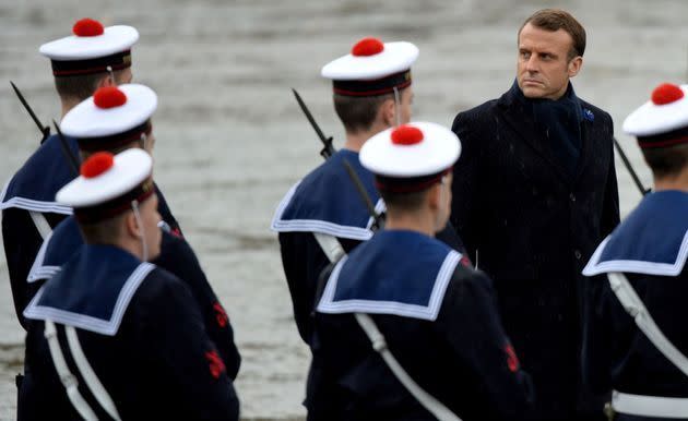 <a href="https://www.parismatch.com/Actu/Politique/11-novembre-Macron-inaugure-un-monument-aux-soldats-morts-en-operations-exterieures-1658210#xtor=AL-23" rel="nofollow noopener" target="_blank" data-ylk="slk:Retrouvez toutes les photos sur ParisMatch.com;elm:context_link;itc:0;sec:content-canvas" class="link ">Retrouvez toutes les photos sur ParisMatch.com</a>