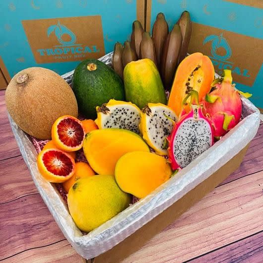 5) Taste the Tropics Fruit Box