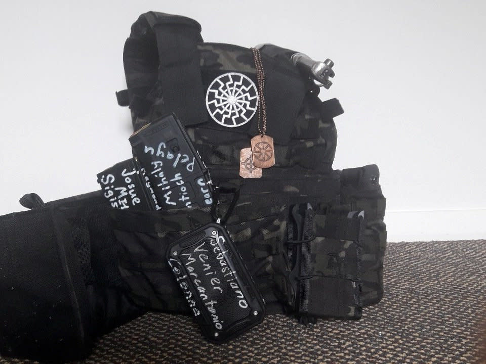 An bulletproof vest and protection gear is seen in this undated photo posted on twitter on March 12, 2019 by the apparent gunman who attacked a mosque in Christchurch, New Zealand.  Photo: Twitter/via Reuters)