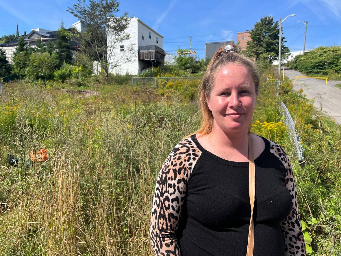 Jessica Lang, 34, is one of the women hoping to live in Rose House when the project is complete.  (Julia Wright / CBC - image credit)