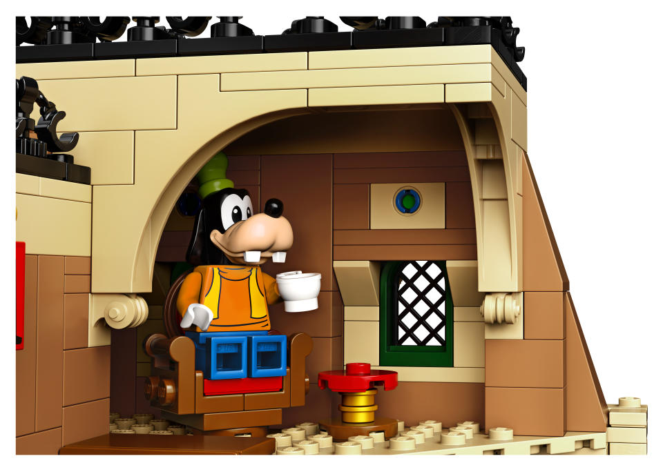 Goofy awaits his train at the latest Disney Lego set. (Photo: Lego)