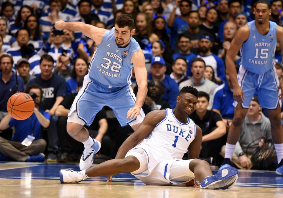 Nike stock market value plunges by $1.1bn after basketball star Zion Williamson’s shoe breaks