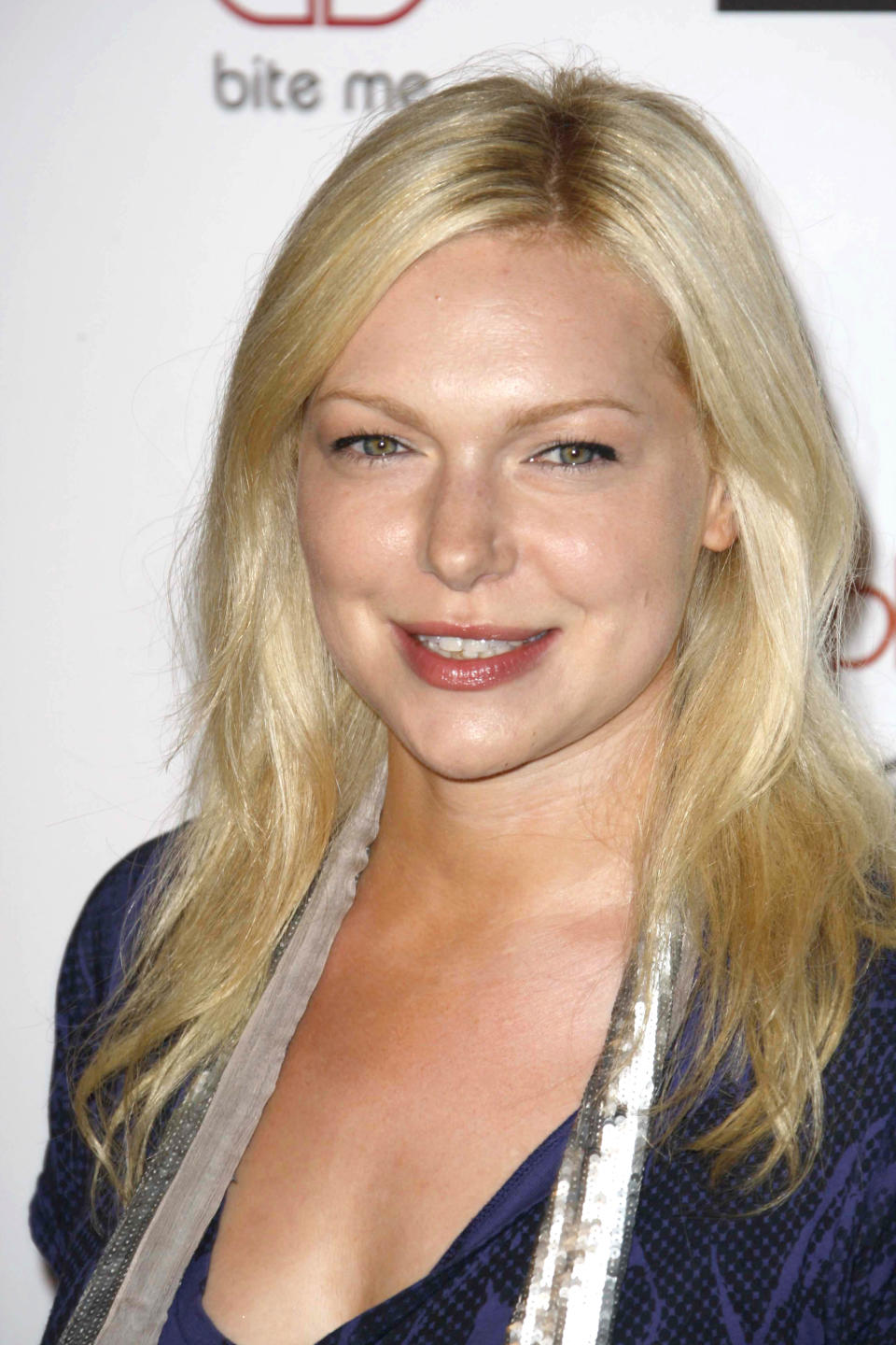 From That '70s to That '90s Girl! Laura Prepon's Transformation Amid  Plastic Surgery Speculation