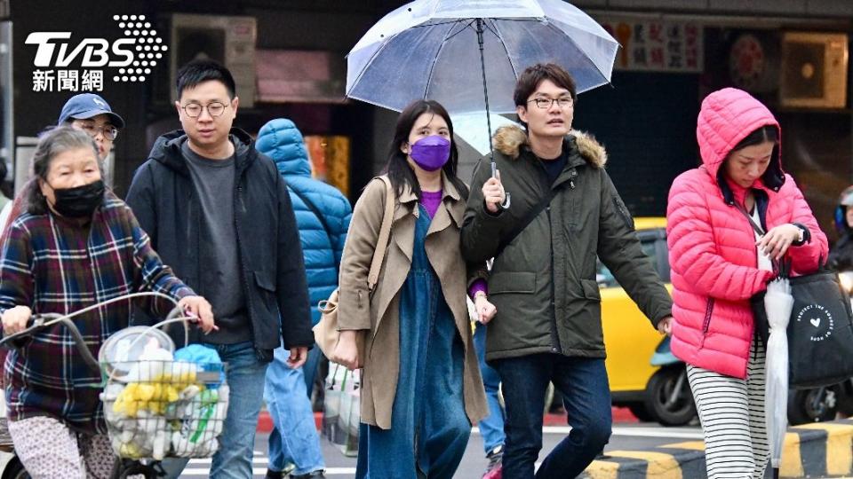 今（21日）全台有感降溫，北部地區降雨機率增加。（圖／胡瑞麒攝）