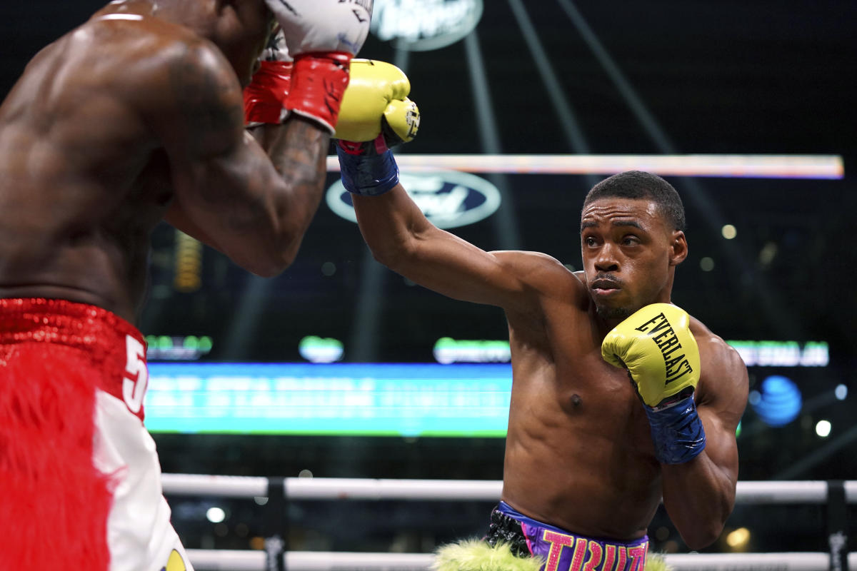 Errol Spence Jr. takes Yordenis Ugas’ belts, calls out Crawford