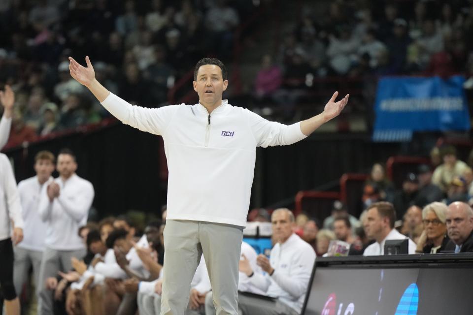 Grand Canyon Antelopes head coach Bryce Drew reacts in the first half against the Alabama Crimson Tide at Spokane Veterans Memorial Arena.