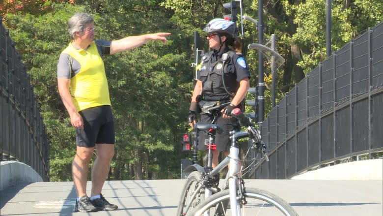 Fishing line strung across bike path a criminal act, Montreal police say