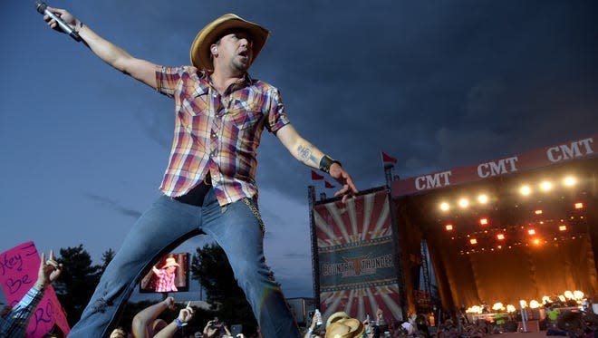 Jason Aldean headlines The Pavilion at Star Lake.