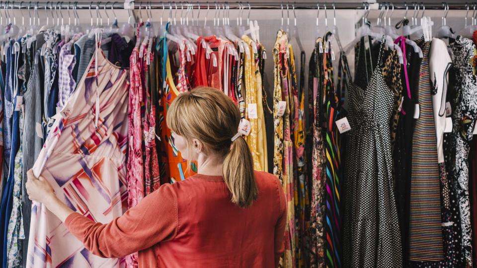 money saving tips thrift shopping