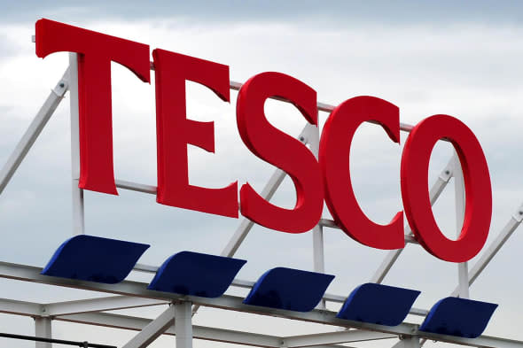 Cyber thieves hit Tesco accounts