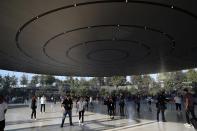 <p>Imagen del Teatro Steve Jobs del campus Apple Park, Cupertino, California, el 12 de septiembre de 2017 (Foto de Justin Sullivan / <em>Getty Images</em>). </p>