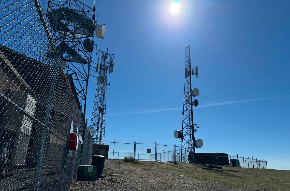 Communications towers sit atop mountains and ridges across the Tri-Cities, enabling cell phone and wireless communication. Tri-Cities leaders are asking for millions for major upgrades to the components that power the area’s 911 system.