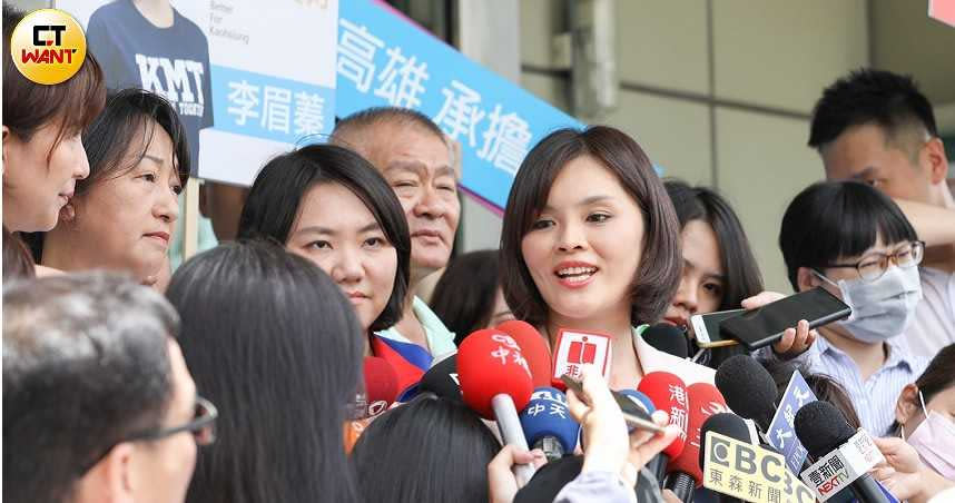 高雄市議員李眉蓁批評「綠色是黑金政治的顏色」，遭台灣基進中央新聞部副主任陳子瑜指為雙標。（圖／記者宋融岱攝）