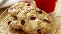 <p><a href="https://www.thedailymeal.com/our-best-cranberry-recipes-for-holiday-season?referrer=yahoo&category=beauty_food&include_utm=1&utm_medium=referral&utm_source=yahoo&utm_campaign=feed" rel="nofollow noopener" target="_blank" data-ylk="slk:Cranberry recipes for fall and winter;elm:context_link;itc:0;sec:content-canvas" class="link ">Cranberry recipes for fall and winter</a> are always a solid choice. For a hint of tart berry and white chocolate sweetness, try these macadamia and cranberry white chocolate chunk cookies.</p> <p><a href="https://www.thedailymeal.com/recipes/macadamia-and-cranberry-white-chocolate-chunk-cookies-recipe?referrer=yahoo&category=beauty_food&include_utm=1&utm_medium=referral&utm_source=yahoo&utm_campaign=feed" rel="nofollow noopener" target="_blank" data-ylk="slk:For the Macadamia and Cranberry White Chocolate Chunk Cookies recipe, click here.;elm:context_link;itc:0;sec:content-canvas" class="link ">For the Macadamia and Cranberry White Chocolate Chunk Cookies recipe, click here.</a></p>