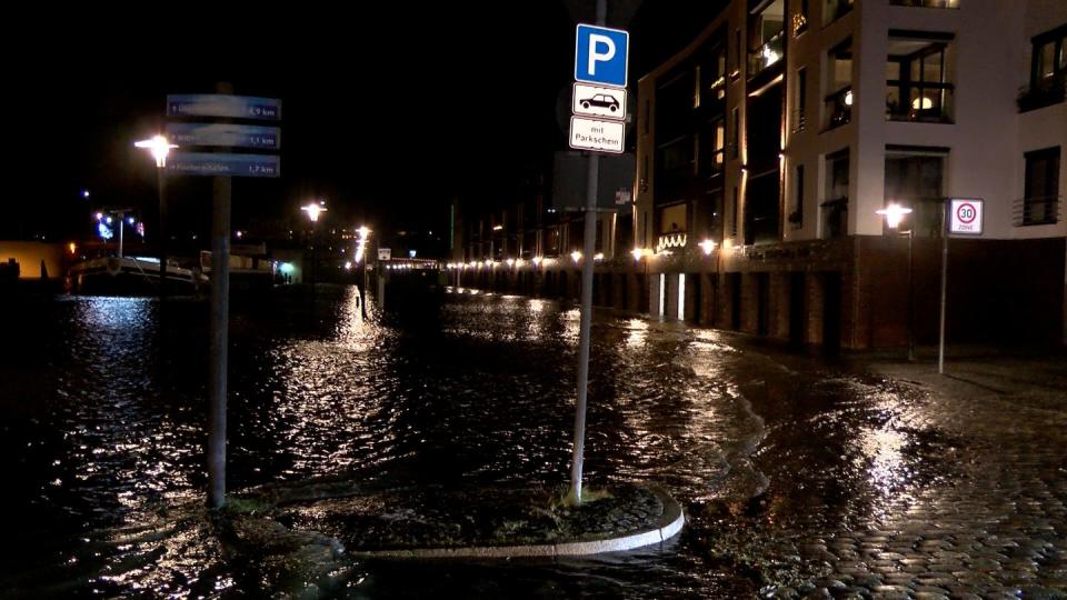 Unwetter sorgten gestern für Chaos in Norddeutschland. (Bild: dpa)