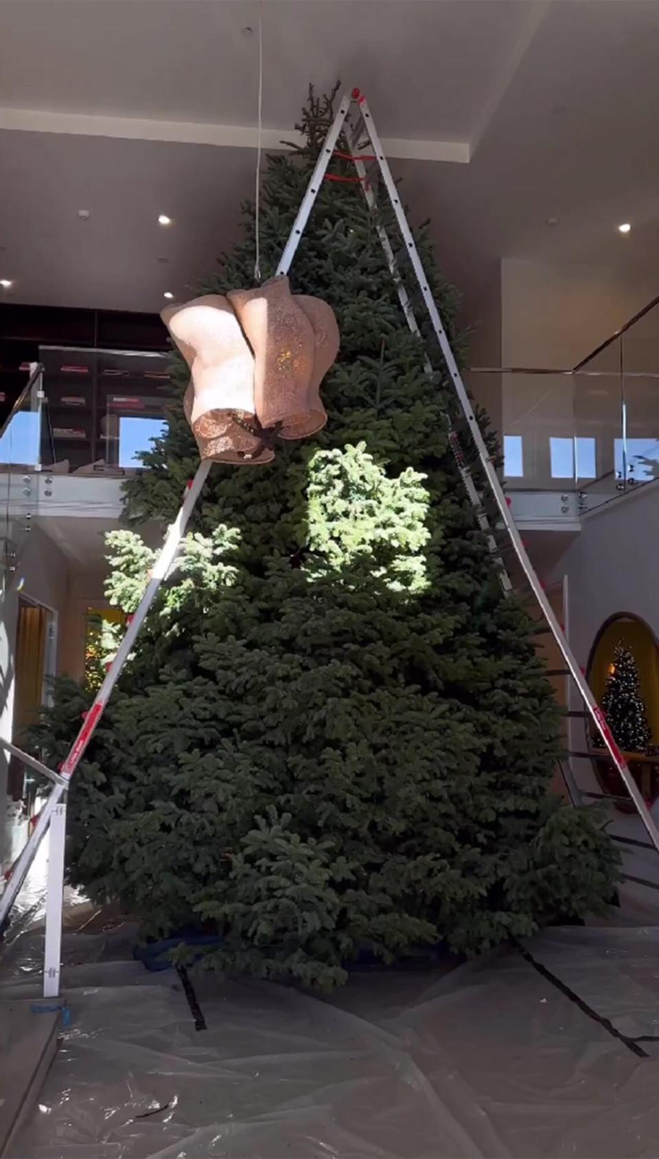 Kylie Jenner Christmas Tree