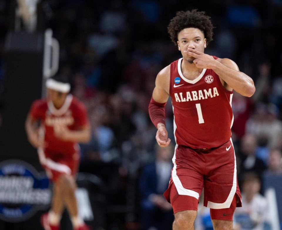 Alabama’s Mark Sears (1) blows kisses to the crowd after sinking a three point basket in the first half against North Carolina in the NCAA Sweet Sixteen on Thursday, March 28, 2024 at Crypto.com Arena in Los Angeles, CA.