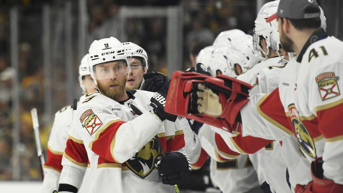 Controversial Sam Bennett at the Center of Attention in NHL Playoff Series