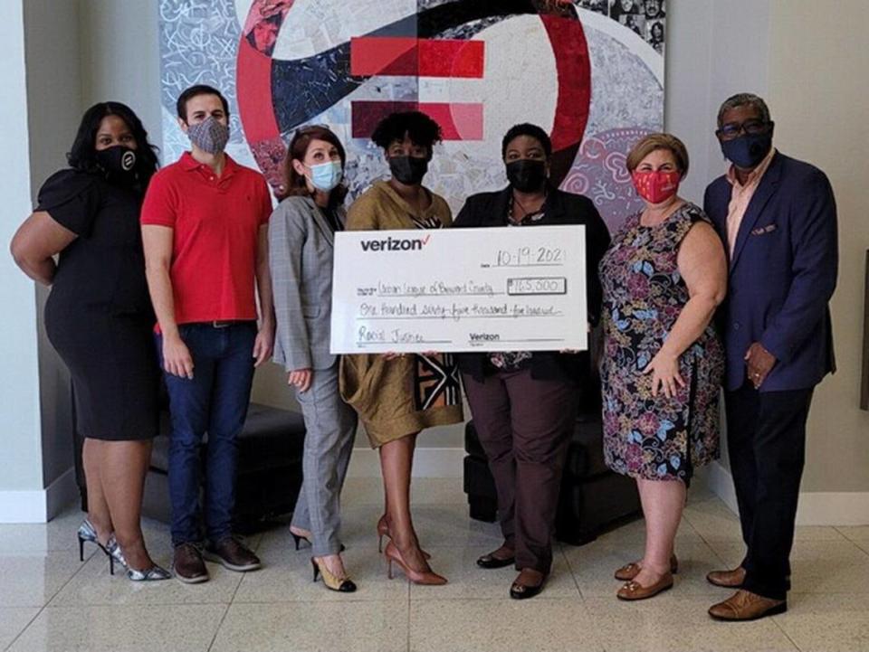 From left, Alica Brown, Urban League of Broward County; Giovanni Castro, Verizon; Beth Bailey, Verizon; Dr. Germaine Smith-Baugh, Urban League of Broward County; Merdochey LaFrance, Verizon; Sandra Juliachs, Bank of America/Urban League Board of Directors; and Einstein Hibbert, Verizon.