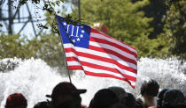 <p>Members of Patriot Prayer demonstrate during an alt-right rally at Tom McCall Waterfront Park on Aug. 4, 2018 in Portland, Ore. (Photo: Steve Dykes/Getty Images) </p>