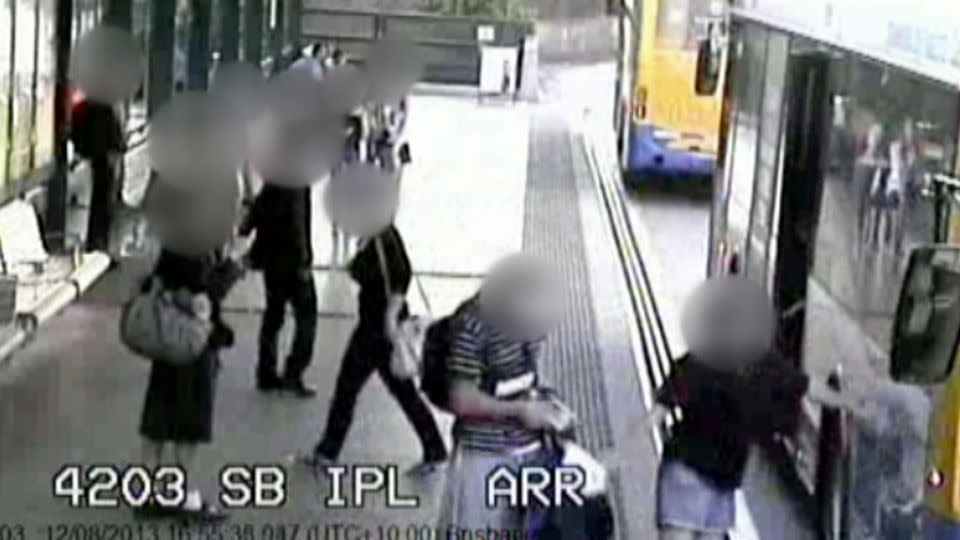 A female passenger abused passengers at Southbank