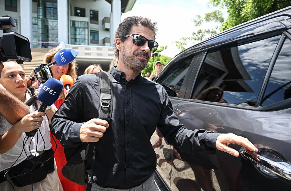 Spanish actor Rodolfo Sancho leaves a Koh Samui court on August 29, 2024 after his son, Daniel Sancho Bronchalo, was sentenced to life in prison in August 2023 for the murder of Colombian plastic surgeon Edwin Arrieta Arteaga on the island of Koh Pha Ngan. / Credit: LILLIAN SUWANRUMPHA / AFP via Getty Images