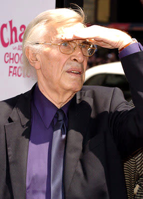 Martin Landau at the LA premiere of Warner Bros. Pictures' Charlie and the Chocolate Factory
