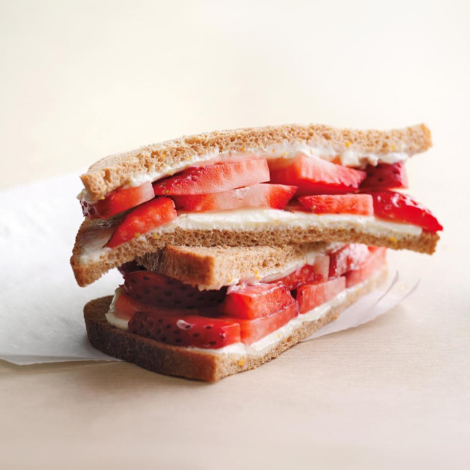 Strawberry & Cream Cheese Sandwich