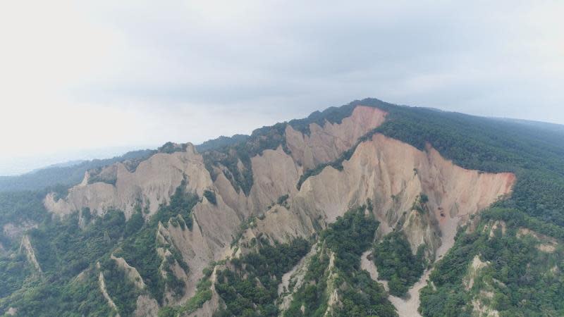 火炎山南鞍古道O走（圖片來源：苗栗文化觀光旅遊網）