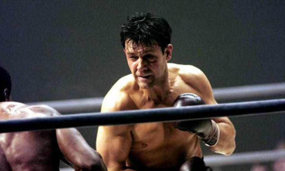 Russell Crowe badly hurt his shoulder on Cinderella Man