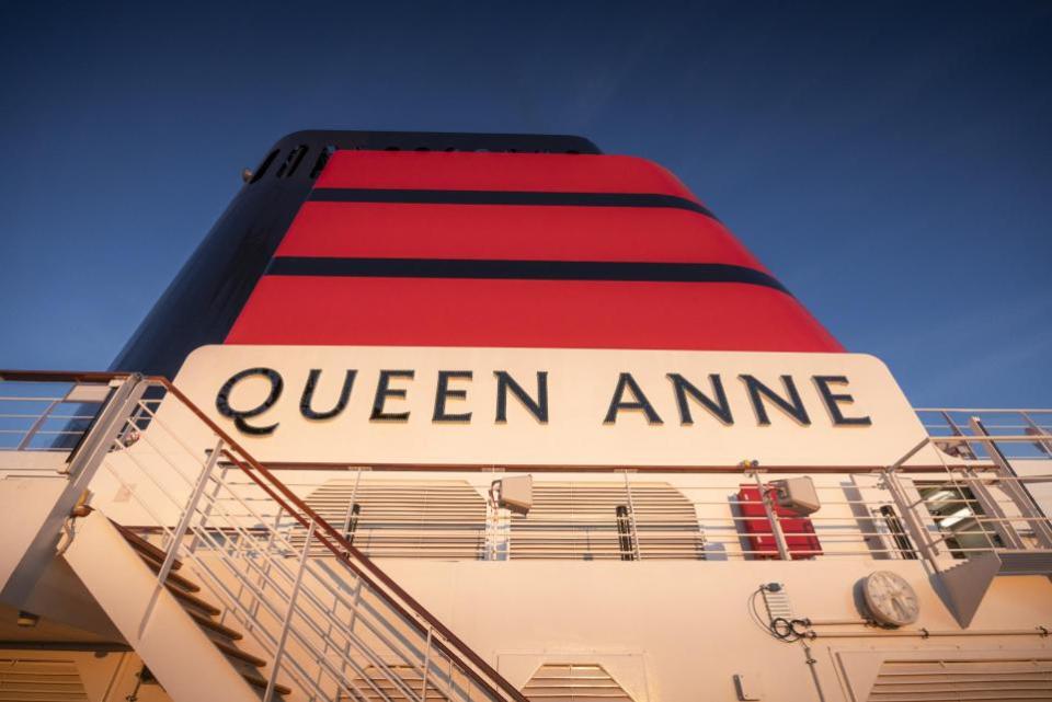 Daily Echo: Queen Anne during sea trials