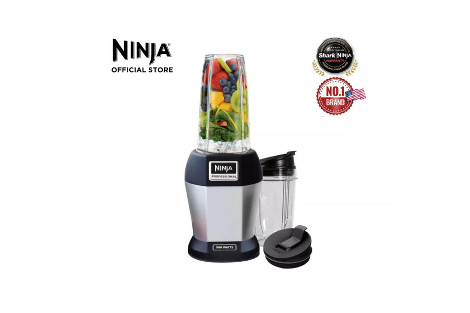 Ninja Blender Professional 900W Nutrient Extraction, Ice Crushing (BL450). (Photo: Lazada SG)