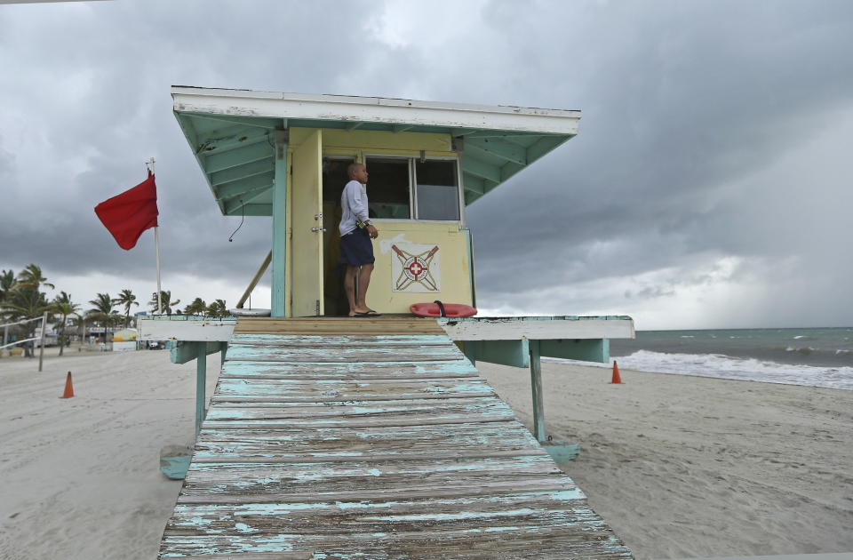 Floridians prepare for Hurricane Dorian