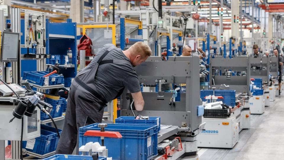Die Industriekonjunktur könnte letztlich auf Jahressicht das deutsche Bruttoinlandsprodukt tragen.