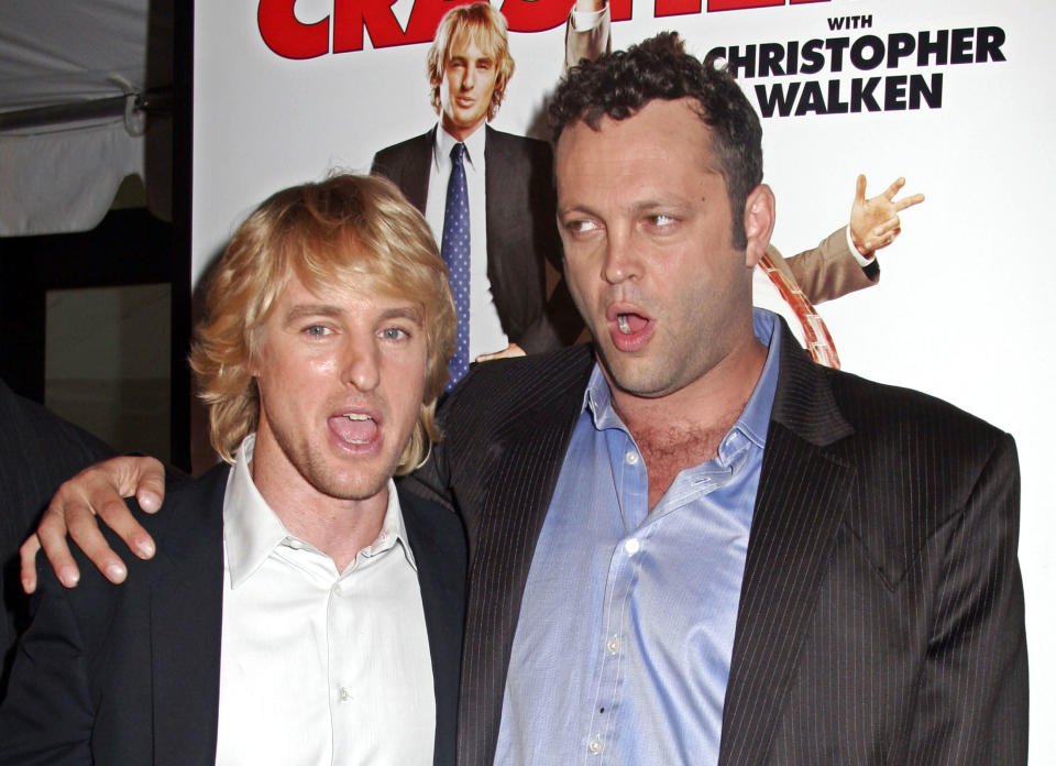 Actors Owen Wilson and Vince Vaughn pose for pictures on the red carpet during premiere of "Wedding Crashers" in New York City.  Actors Owen Wilson (L) and Vince Vaughn pose for pictures on the red carpet during the New York premiere of "Wedding Crashers" in New York City July 13, 2005. REUTERS/Seth Wenig