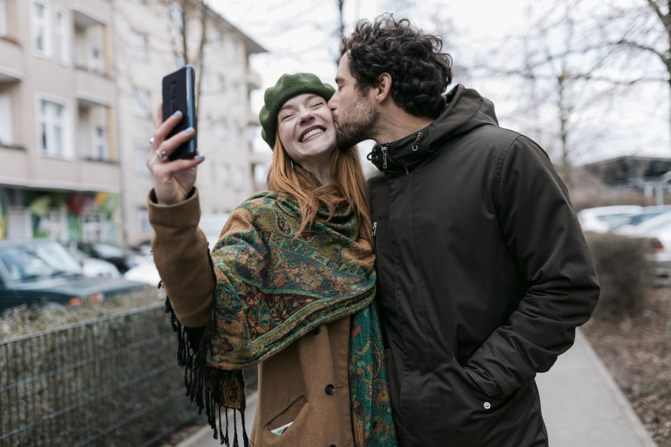 Laut einer Studie kann man die Haltbarkeit einer Beziehung bestimmen. (Symbolbild: Getty Images)