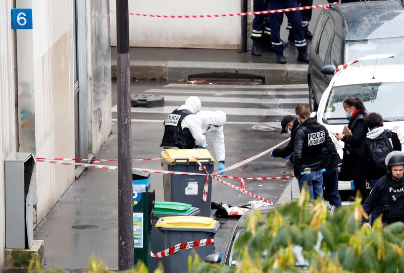 Police operation ongoing near the former offices of Charlie Hebdo, in Paris