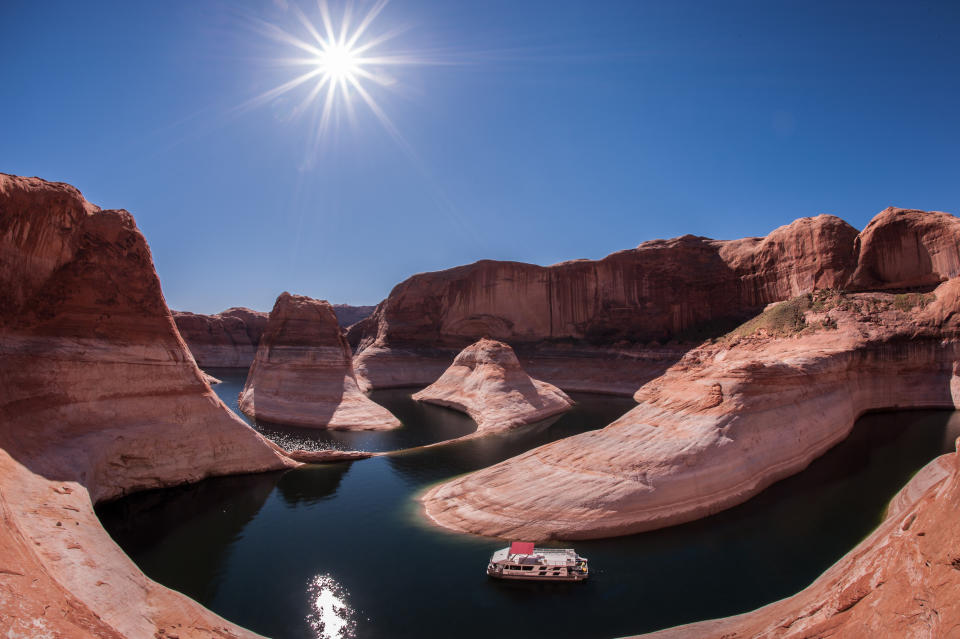 Lake Powell, en el Glen Canyon National Recreational Area, Utah, donde se hallaron las monedas. (NPS Photo/Gary Ladd/Wikimedia Commons/Public Domain)