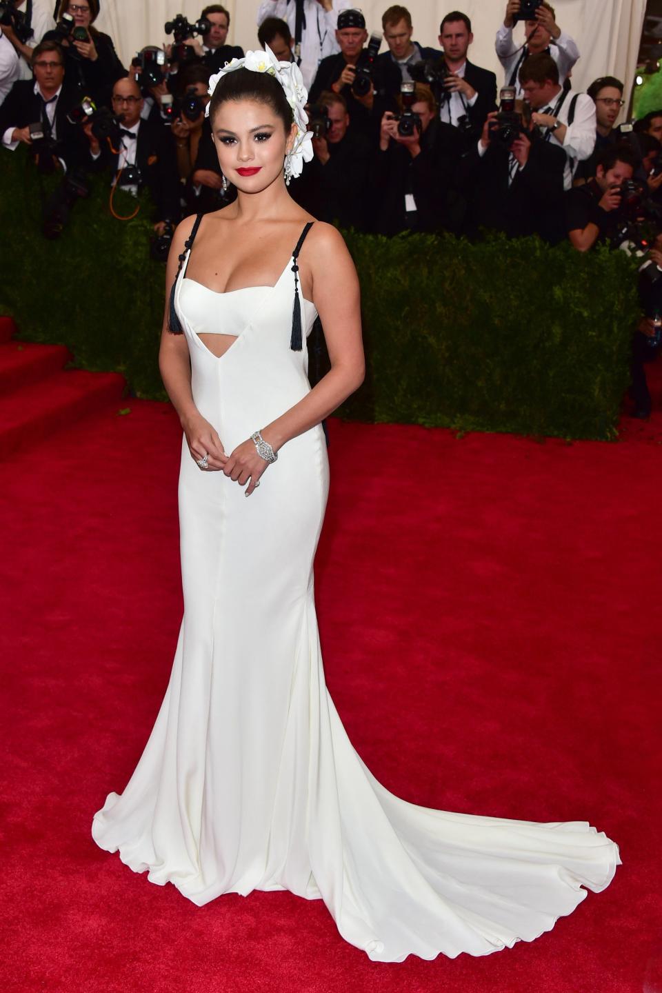 Selena Gomez in a variation of the Vera Wang dress at the 2015 Met gala.