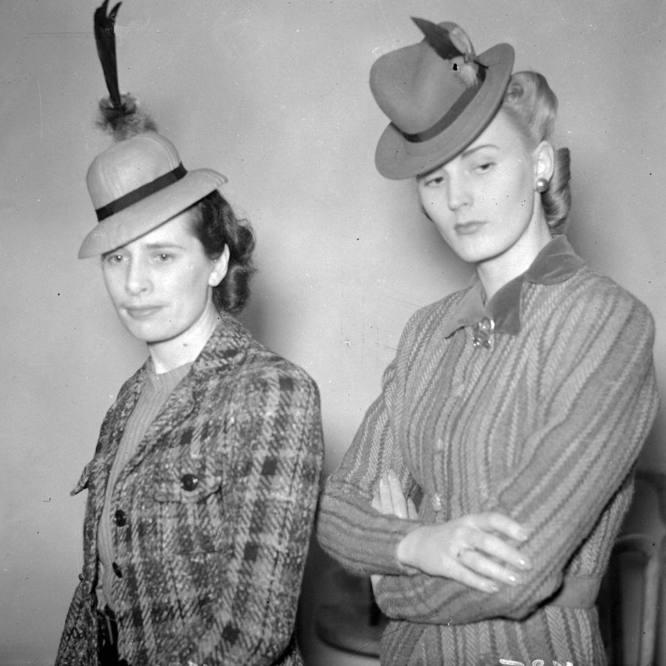 1940s: Mini Bowler Hats