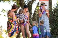 Elsa and Luciana have been friends for years, so theres no surprise the two are having a ball together up at the Hemsworth's Byron Bay property.