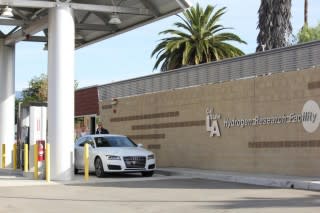 Cal State L.A. Hydrogen Research and Fueling Facility