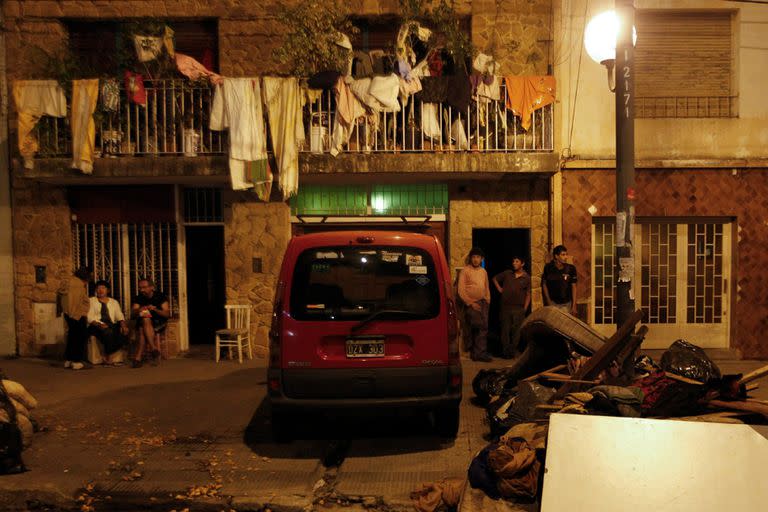 La Plata intenta recuperarse de la tragedia de la inundación