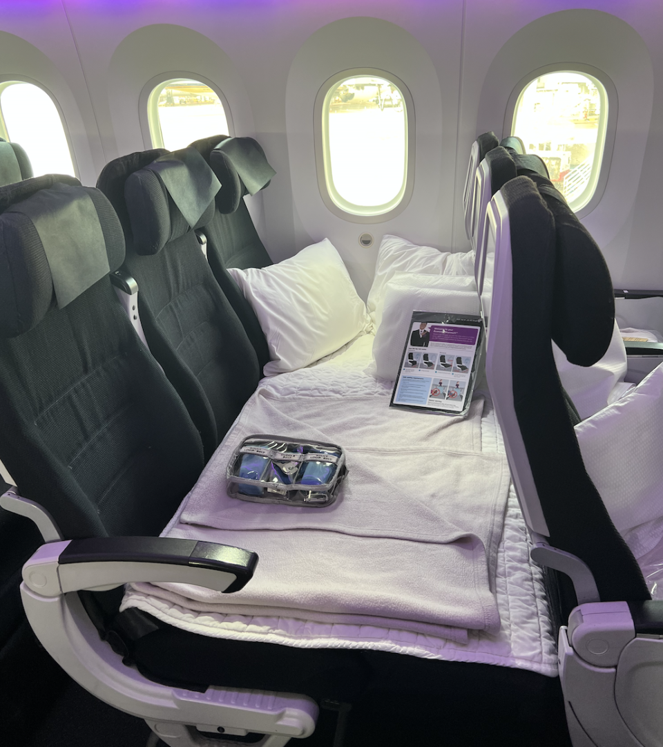 Air NZ Sky couch