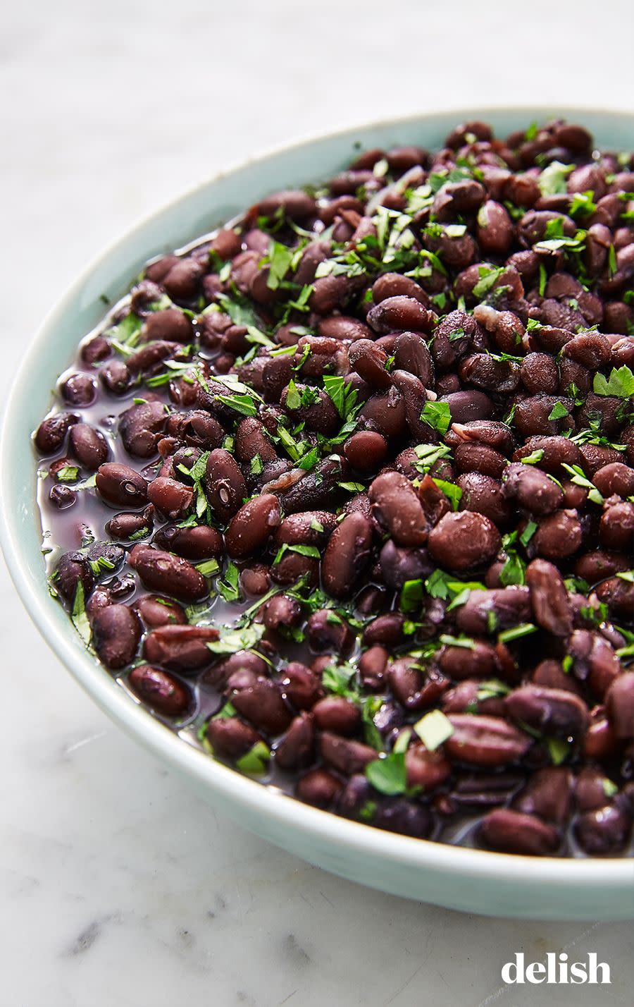 <p>Unsure how to best prepare black beans from scratch? Look no further! Here's a primer to get you started.</p><p>Get the recipe from <a href="https://www.delish.com/cooking/a25656923/how-to-cook-black-beans/" rel="nofollow noopener" target="_blank" data-ylk="slk:Delish.;elm:context_link;itc:0;sec:content-canvas" class="link ">Delish.</a></p>