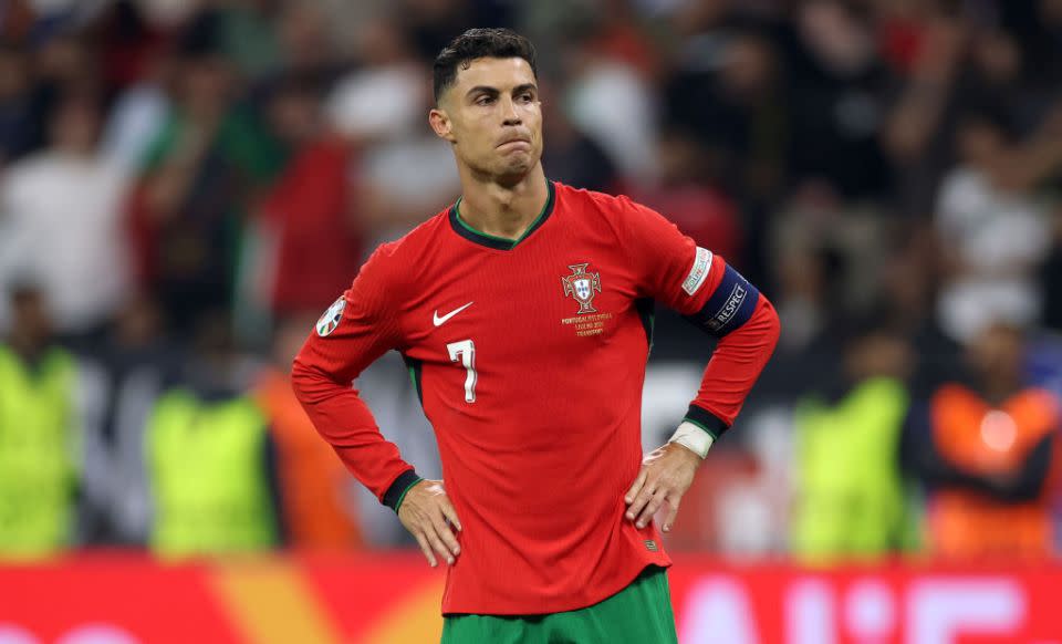 Portugal remain in thrall to the waning Ronaldo