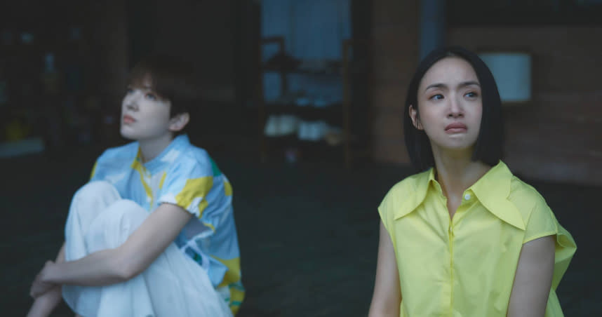 《不夠善良的我們》找來許瑋甯（左）、林依晨演出兩個同天生日的女孩，各自走上不同的人生。（圖／公視、MyVideo提供）