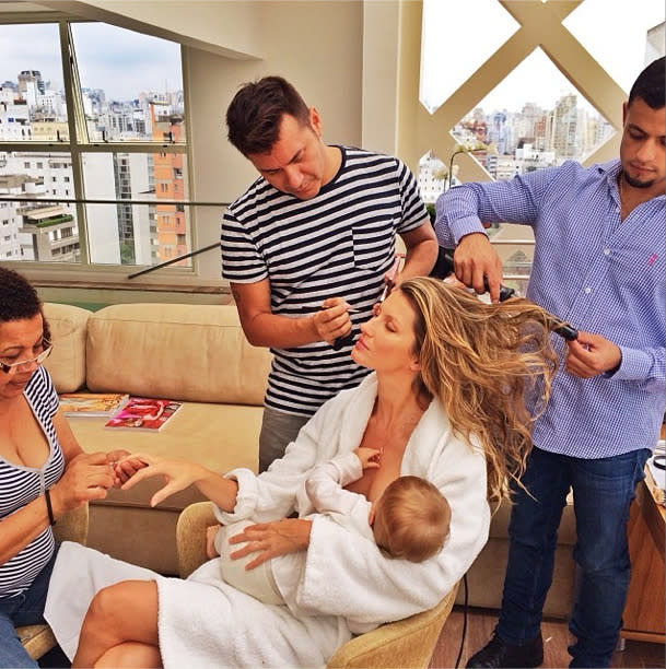 <p>Gisele Bunchen’s multi-tasking breastfeeding photo is perhaps the most famous of the lot. And pretty hard to beat (although Emmy Rossum did try). <i>[Gisele Bundchen/Instagram]</i></p>