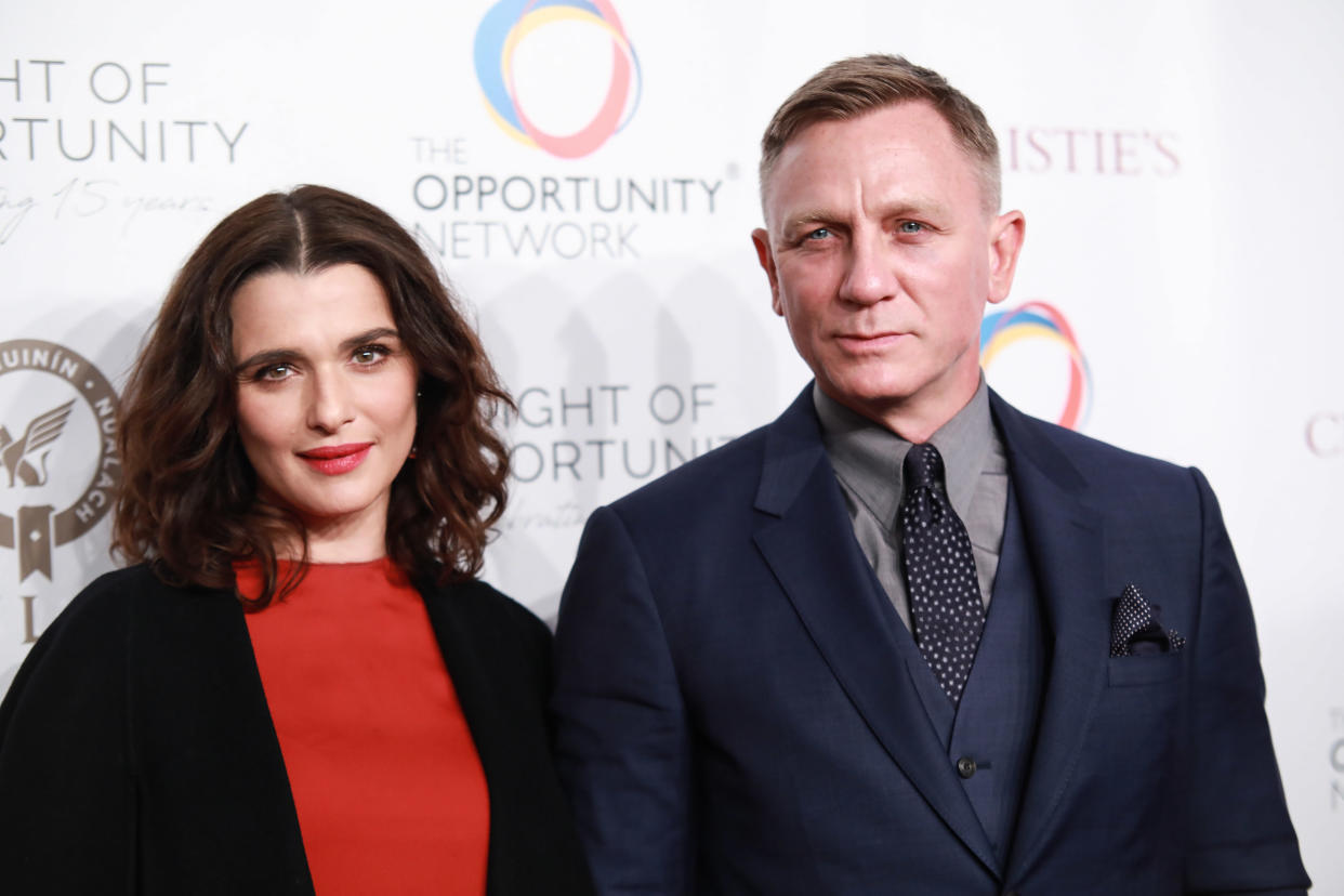 NUEVA YORK, NY - 9 DE ABRIL: Rachel Weisz y Daniel Craig asisten a la 11.ª Gala Anual de la Noche de la Oportunidad de The Opportunity Network en Cipriani Wall Street el 9 de abril de 2018 en la ciudad de Nueva York. (Foto de Gonzalo Marroquín/Patrick McMullan vía Getty Images)